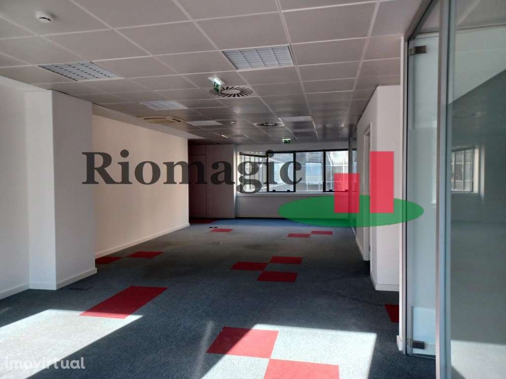 Escritórios - Avenida da Liberdade / Lisboa - Grande imagem: 4/6