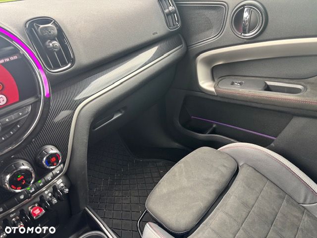 MINI John Cooper Works ALL4 sport - 22