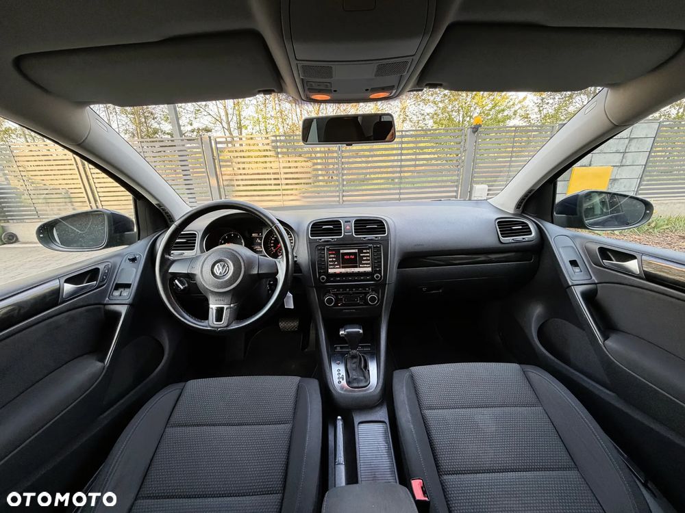 Volkswagen Golf - 5