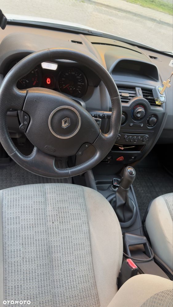 Renault Megane - 7