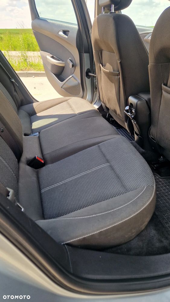 Opel Astra 1.4 Cosmo - 16
