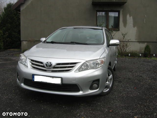 Toyota Corolla 1.6 Luna - 3