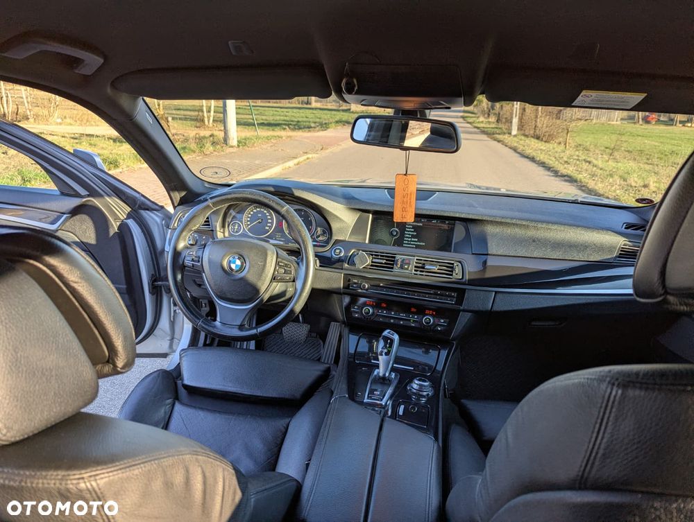 BMW Seria 5 520d - 17