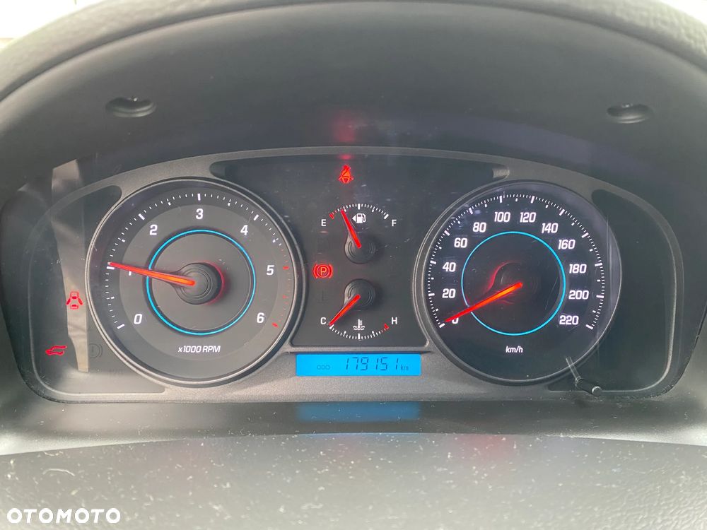 Chevrolet Captiva 2.2 d LT+ - 14