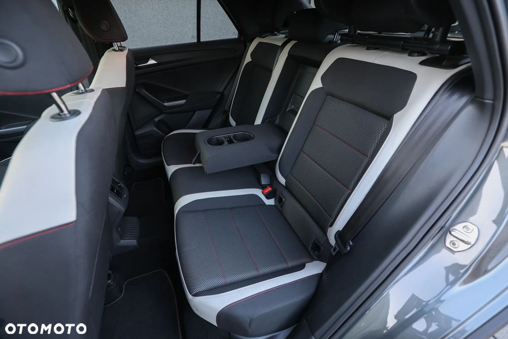 Volkswagen T-Roc 2.0 TDI SCR DSG Move - 28