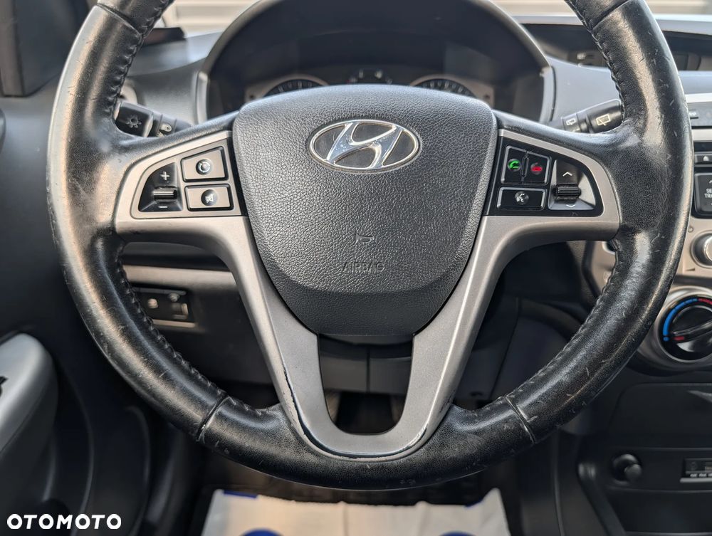 Hyundai i20 1.25 Comfort - 23