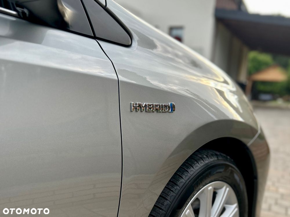 Toyota Auris - 11