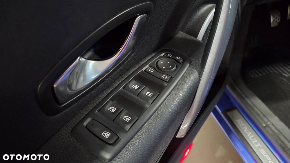 Renault Megane dCi 160 FAP GT - 12