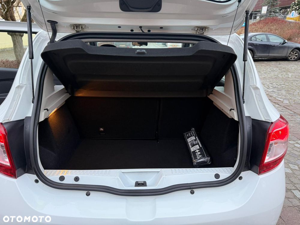 Dacia Sandero 1.2 16V 75 Laureate - 30