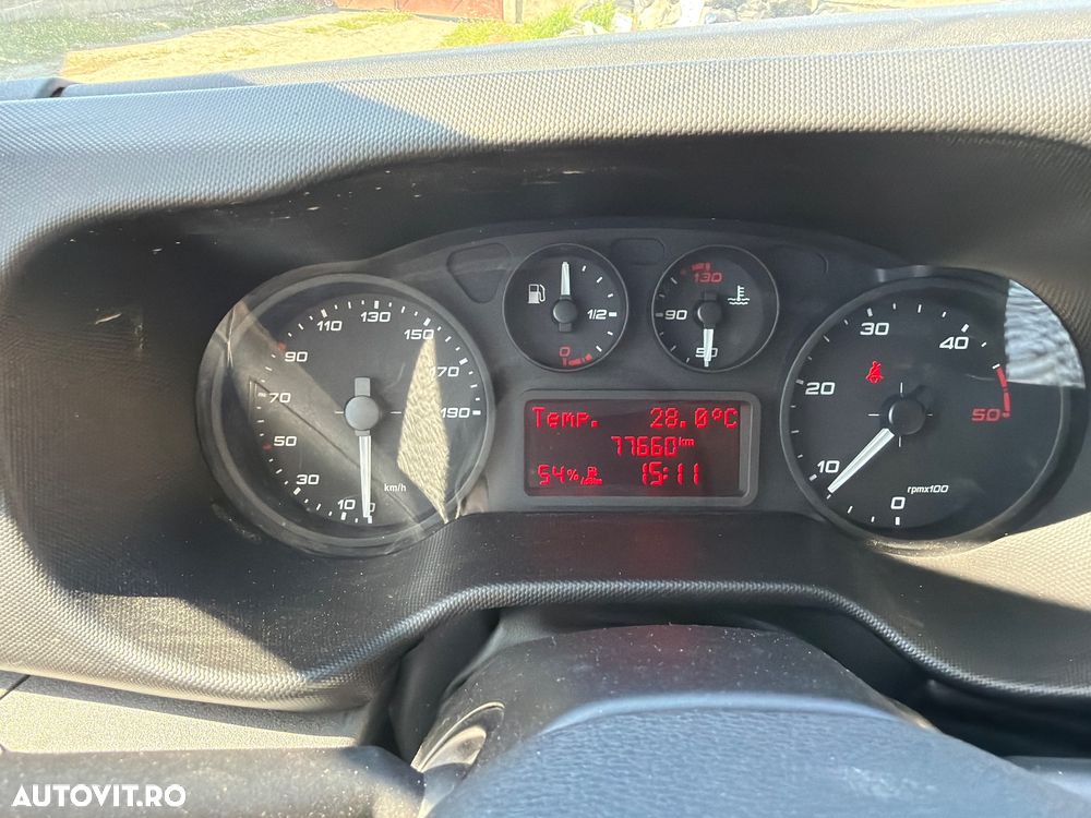 Iveco Daily 35C14 - 12