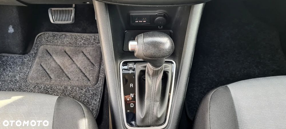 Kia Venga 1.6 CVVT Automatik Titanium Collection - 15