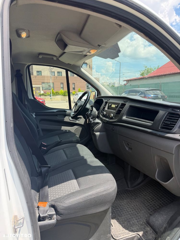 Ford Transit Custom - 10