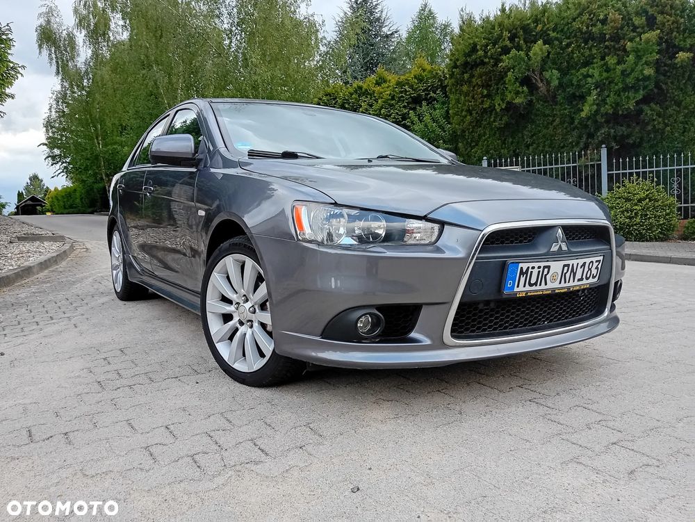 Mitsubishi Lancer 1.8 Intense - 1
