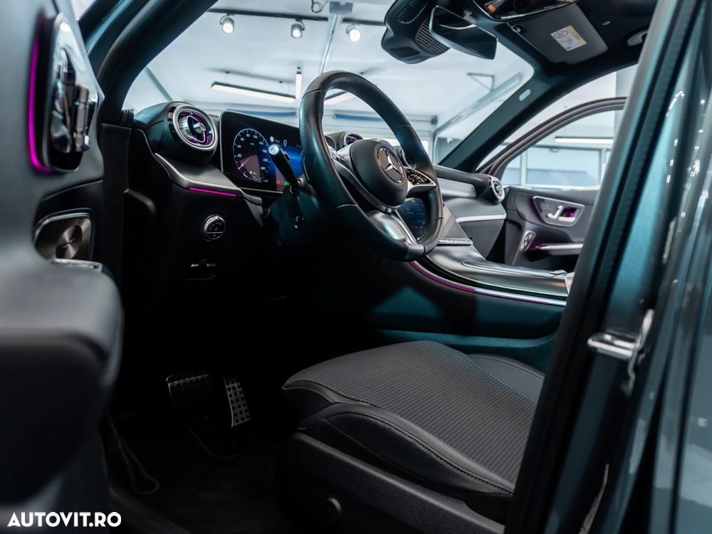 Mercedes-Benz GLC 300 e 4Matic 9G-TRONIC Edition Avantgarde - 26