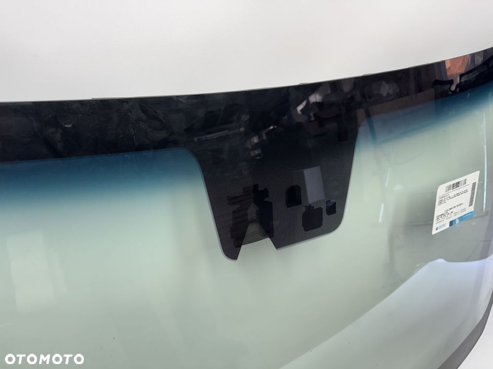 Szyba przednia HYUNDAI I30 2017- - 2