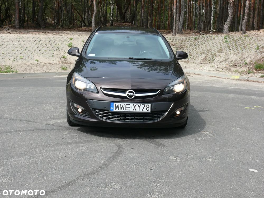 Opel Astra 1.4 T Enjoy - 1