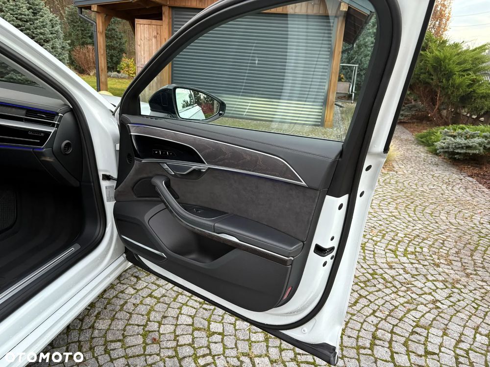 Audi A8 L 60 TFSI e Quattro Tiptronic - 17