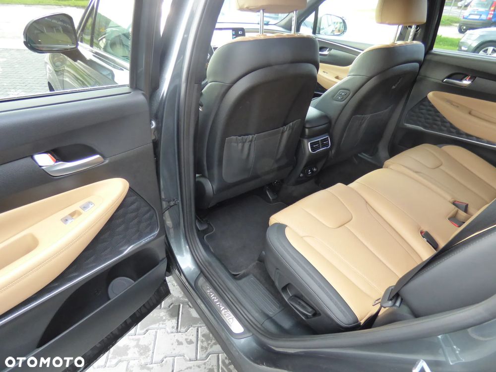 Hyundai Santa Fe 1.6 T-GDI PHEV Platinum 4WD - 24