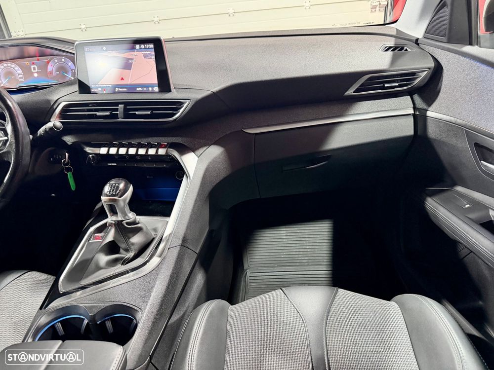 Peugeot 3008 - 37
