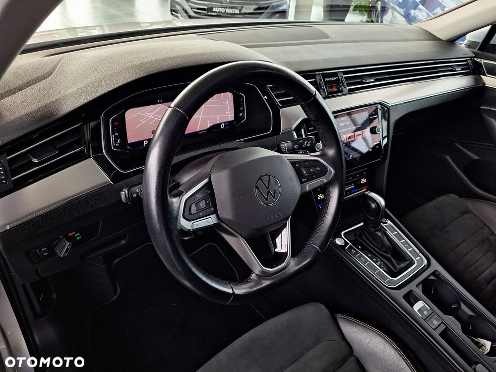 Volkswagen Passat 2.0 TSI Elegance DSG - 23