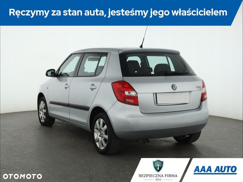 Skoda Fabia - 6