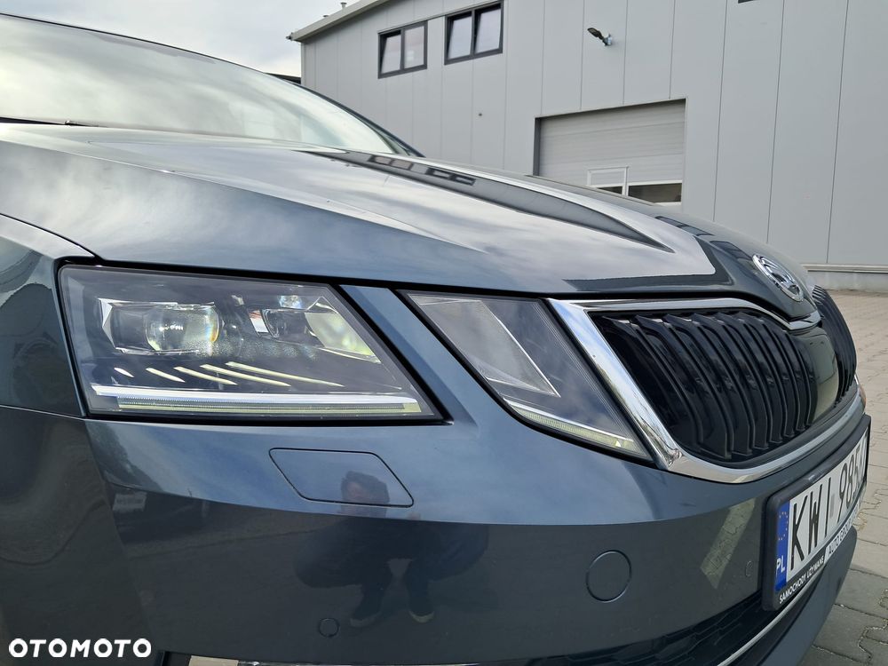 Skoda Octavia 2.0 TSI Style DSG - 28