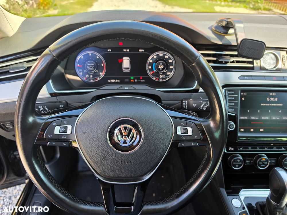 Volkswagen Passat 2.0 TDI SCR DSG Highline - 6
