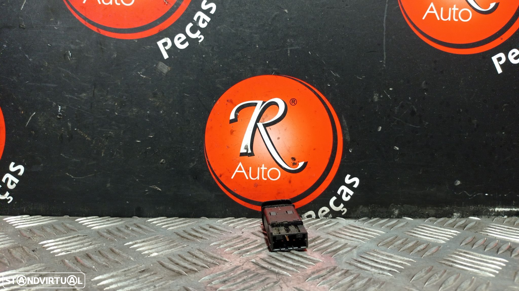 Botão Desembaçador Vidro Traseiro Rover 25 Hatchback (Rf) - 2