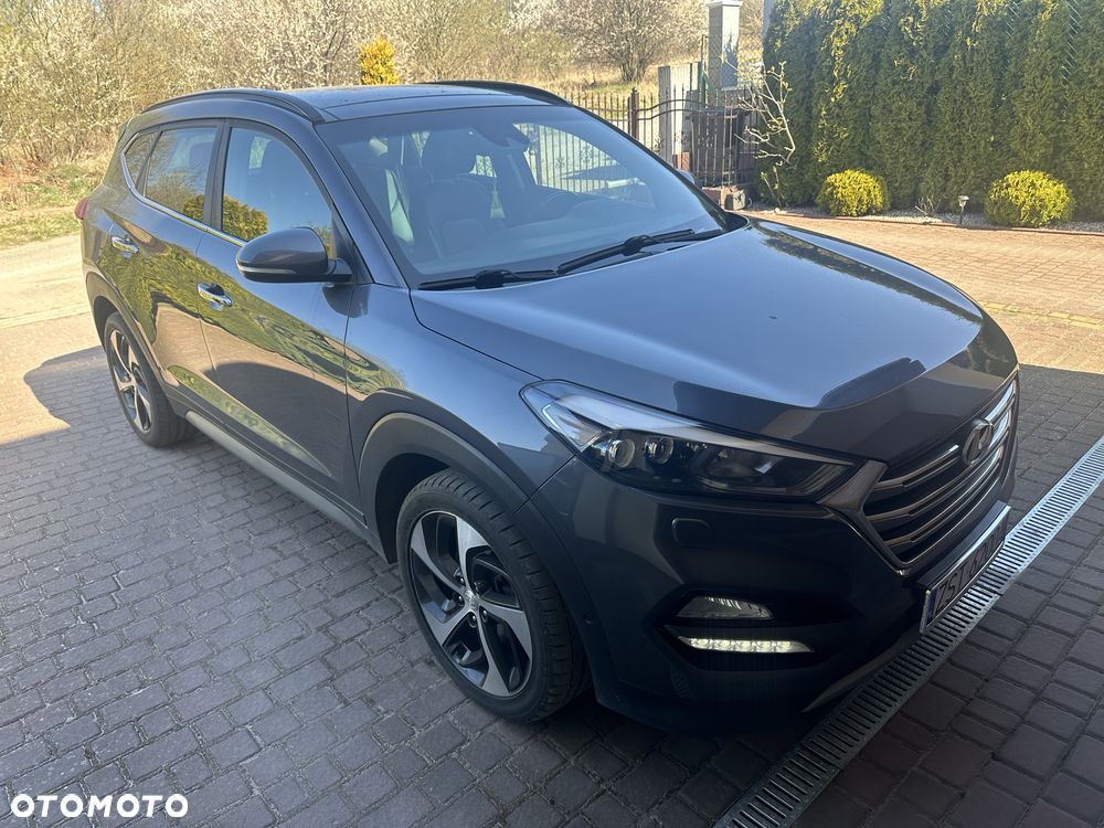 Hyundai Tucson - 1