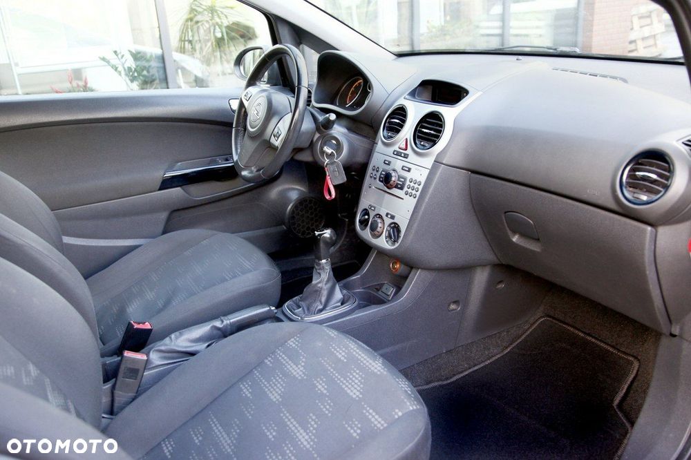 Opel Corsa 1.2 16V EcoFLEX Satellite - 9