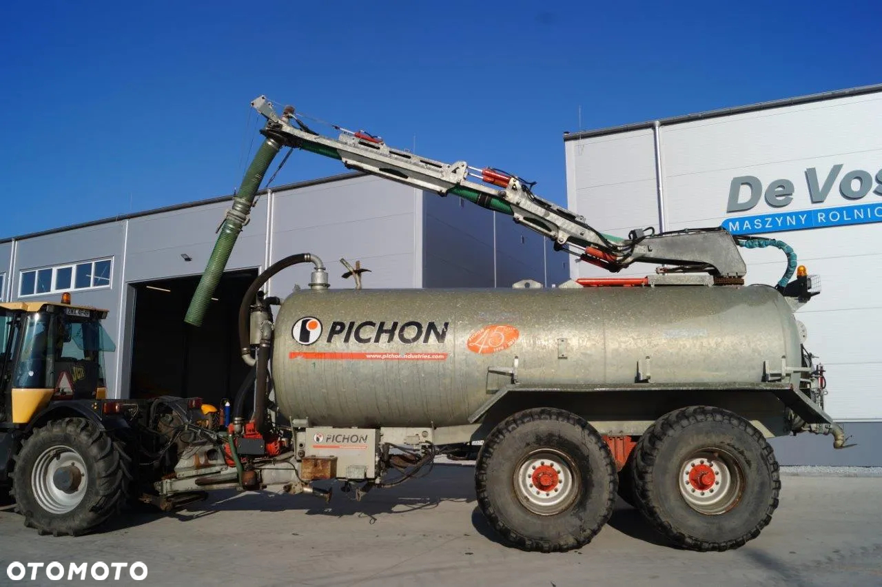 Pichon Wóz Asenizacyjny TCI 15700 z ramieniem górnym - 8