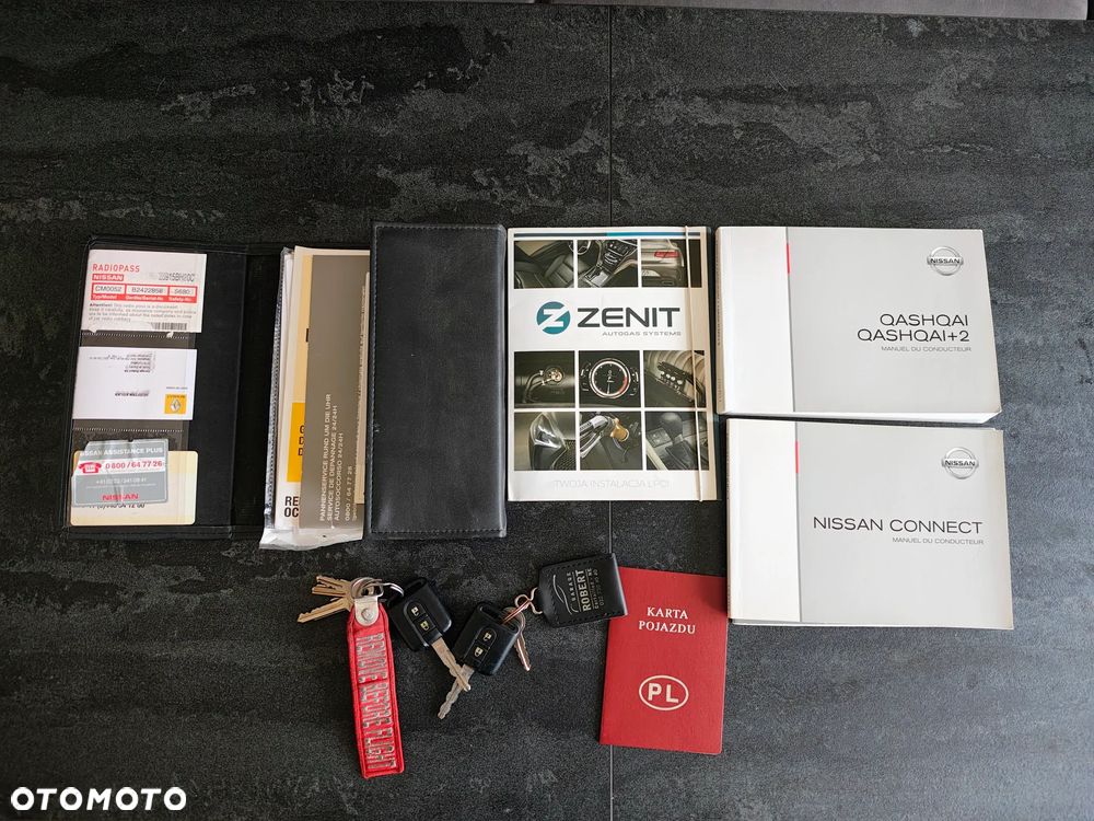 Nissan Qashqai+2 - 15