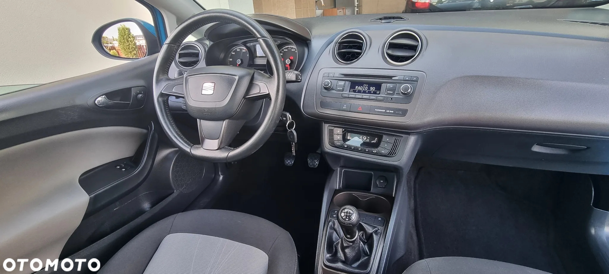 Seat Ibiza 1.4 16V Reference - 23
