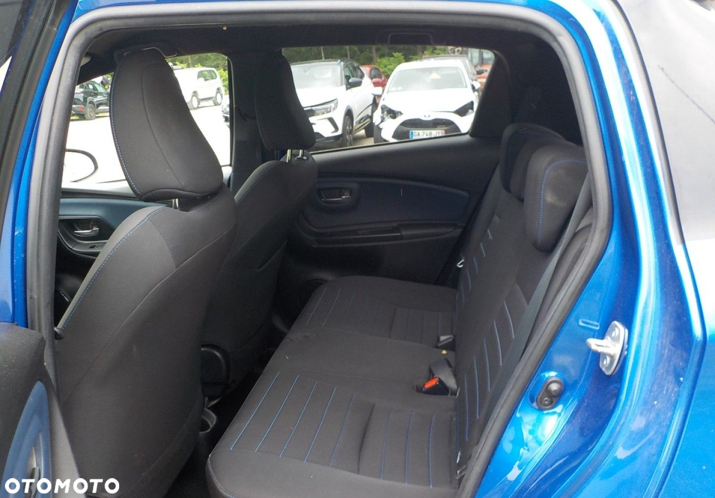 Toyota Yaris - 25
