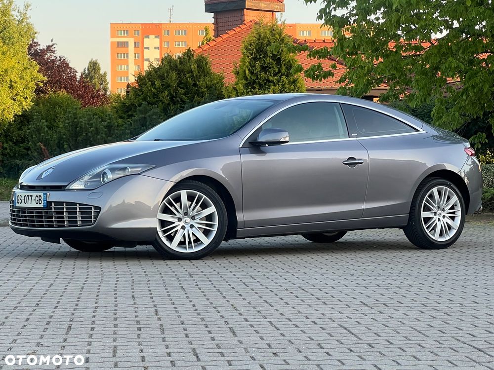 Renault Laguna dCi 180 FAP GT - 9