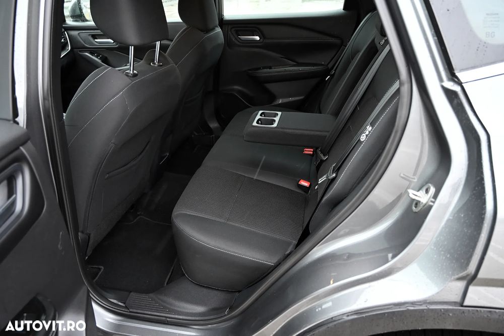 Nissan Qashqai 1.3 DIG-T MHEV Xtronic N-Connecta - 13