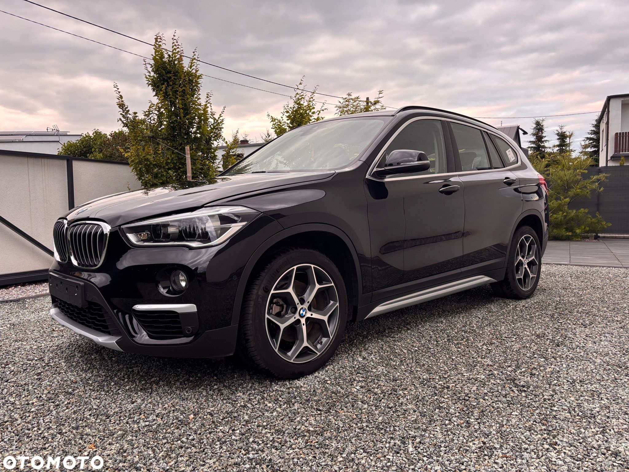 BMW X1 sDrive18i Advantage - 1