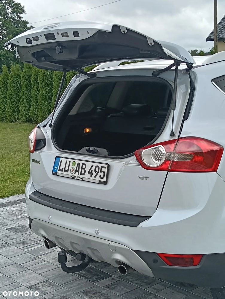 Ford Kuga - 12