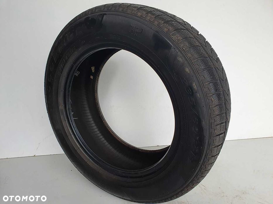 1x Opona zimowa 235/60/18 PIRELLI Scorpion Winter - 103H MO 7mm - 4