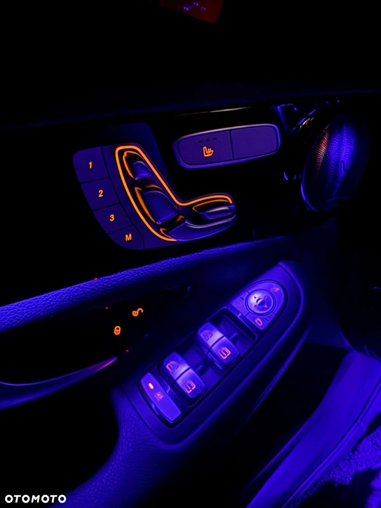 Mercedes-Benz Klasa C 200 (BlueTEC) d 7G-TRONIC AMG Line - 15