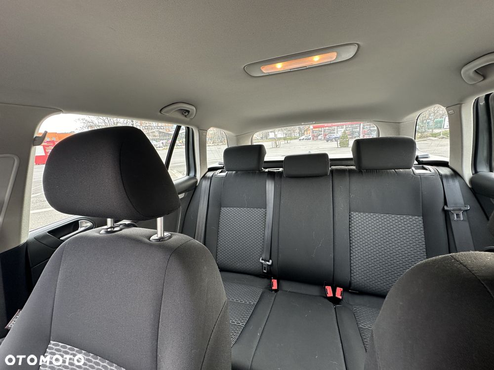 Volkswagen Golf 1.6 TDI BlueMot Trendline DSG - 14