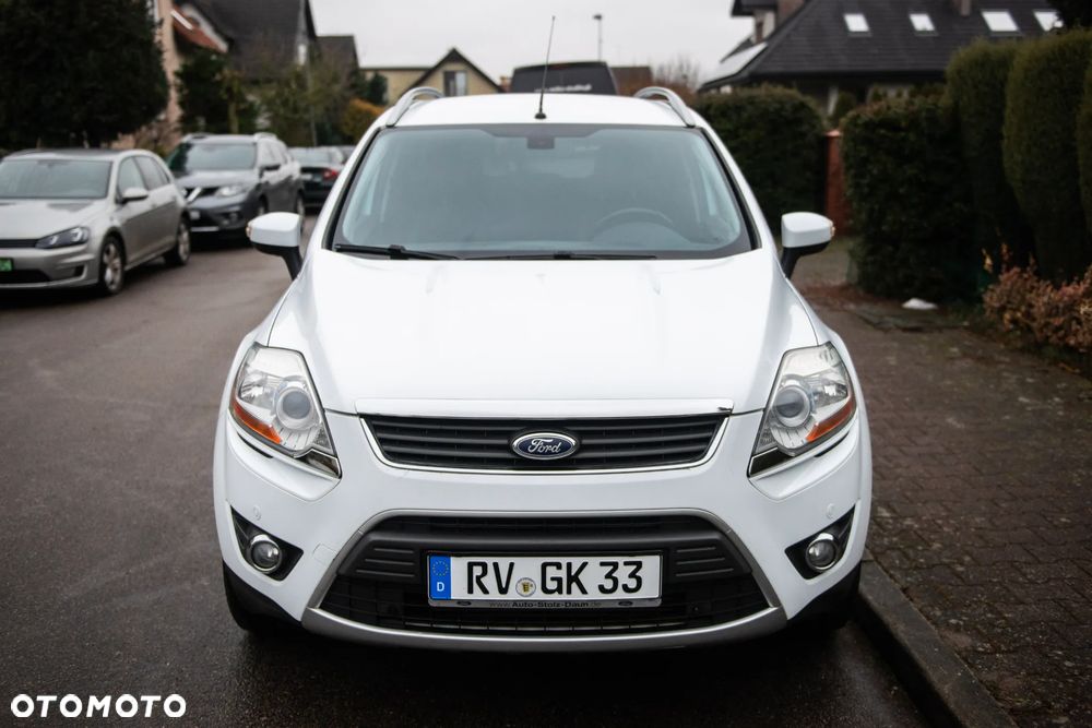 Ford Kuga 2.0 TDCi 4x4 Titanium - 2