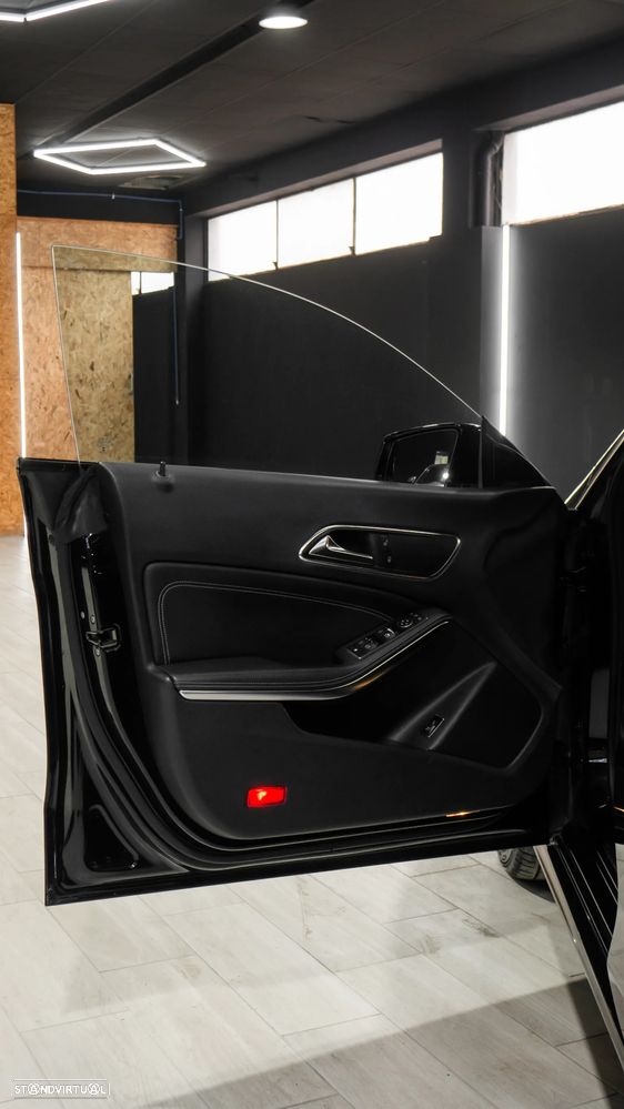 Mercedes-Benz CLA 200 - 28