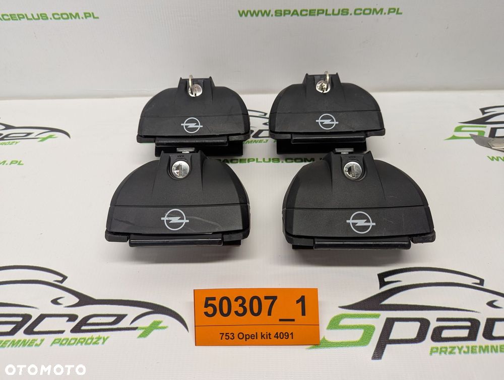 Stopy bagażnika dachowego z kitem do samochodów Opel Crossland X,  Grandland X. na relingi.