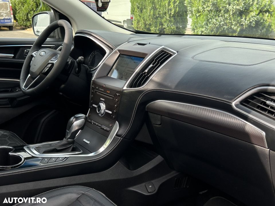 Ford Edge - 16