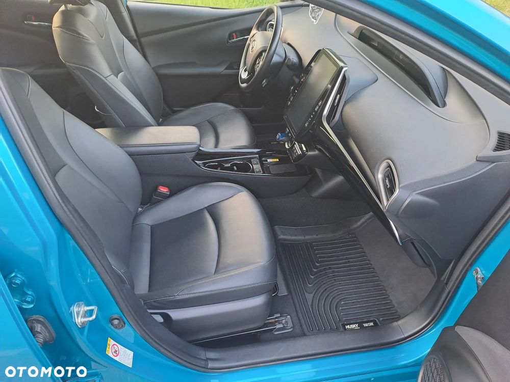 Toyota Prius 1.8 HSD Prestige - 15
