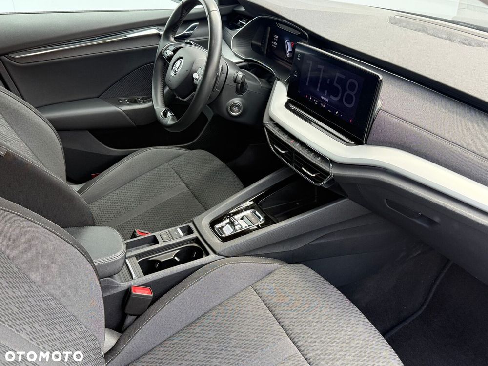 Skoda Octavia 2.0 TDI Style DSG - 8