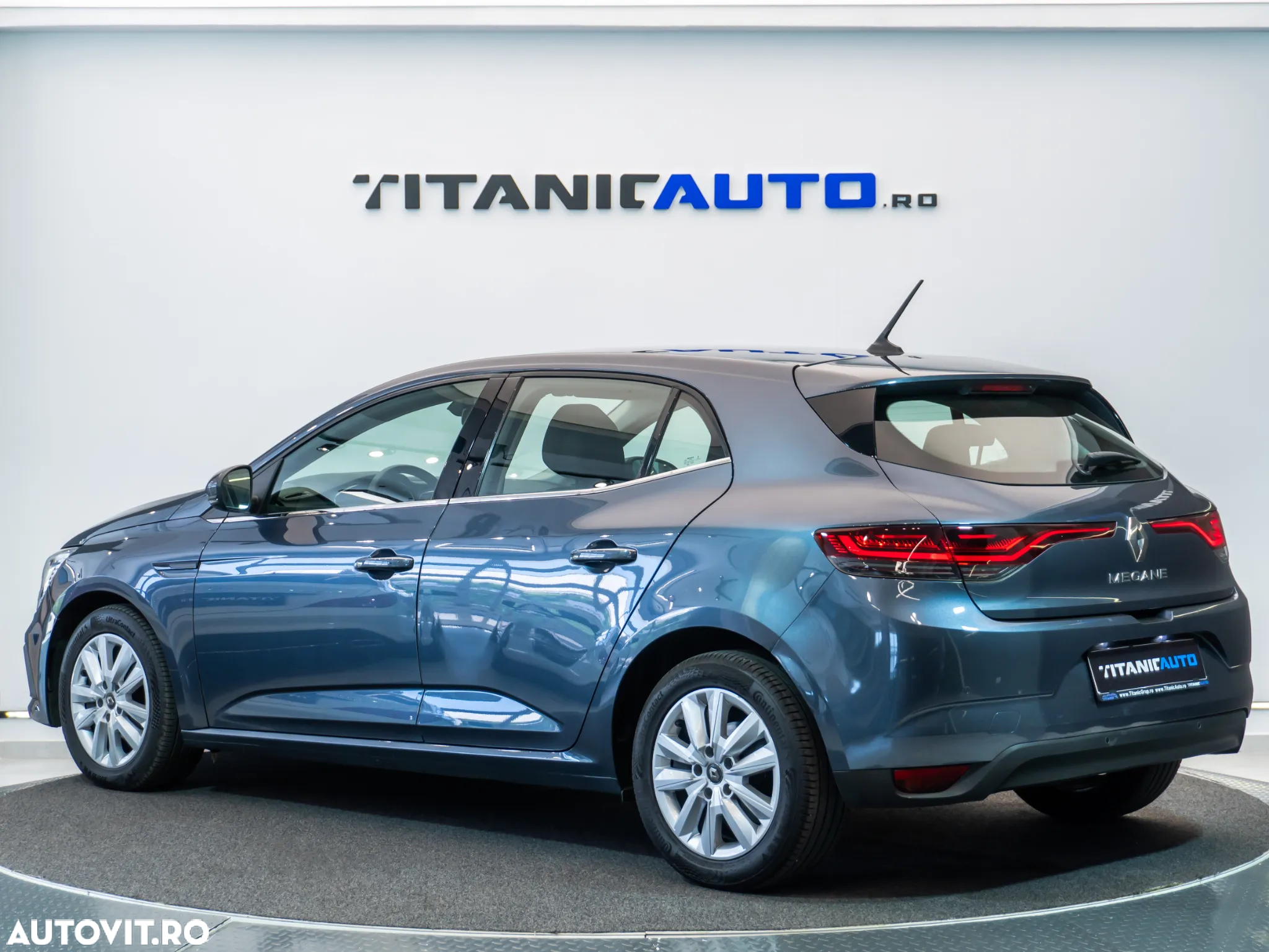 Renault Megane BLUE dCi 115 EDC BUSINESS EDITION - 3
