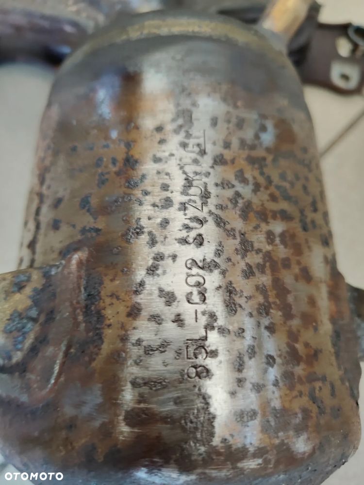 Suzuki Swift MK7 2010-2017 benzyna katalizator sonda - 2