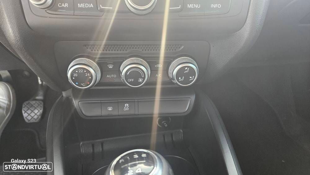 Audi A1 Sportback 1.6 TDI Attraction - 6